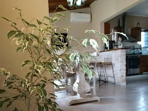 Casa en Venta al Este