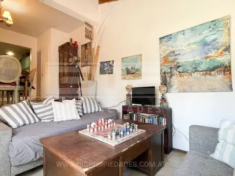 Depto Tipo Casa en Venta de 4 dormitorios