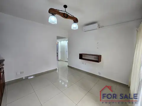 Depto Tipo Casa en Alquiler de 3 ambientes