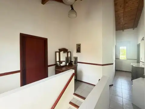 ORR. Venta de gran casa de 6 ambientes