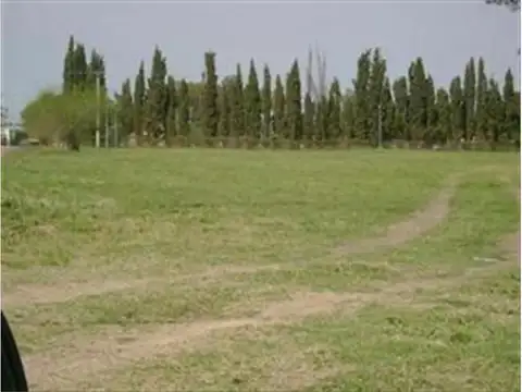 Terreno en Venta Excelente Ubicacion.Servicios cons.