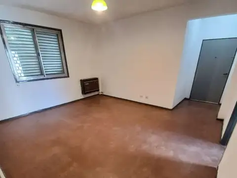 INTENDENTE ARNOLDI 400, Piso 3