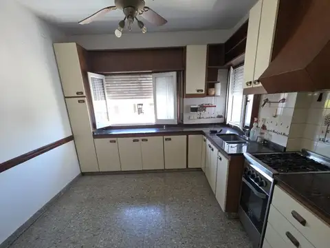 Departamento - Alquiler - Argentina, Avellaneda - PARAGUAY 708