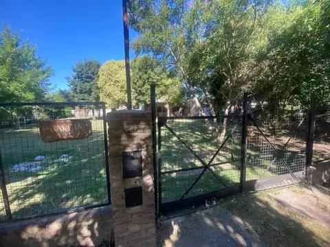 CASA VENTA O PERMUTA SOBRE LOTE 864 M2 IBARLUCEA