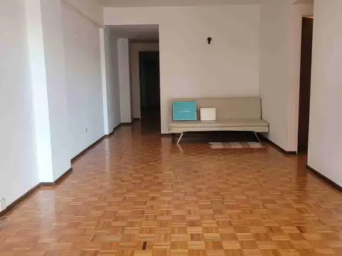 Blanco Encalada 3400