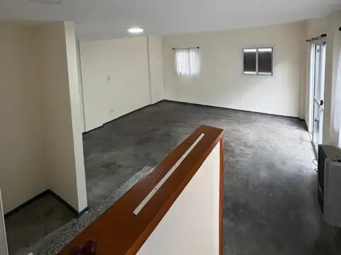 Depto Tipo Casa en Alquiler de Monoambiente