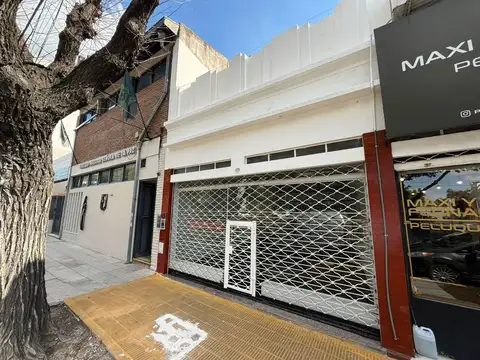 Local en alquiler sobre Avenida Maipu - Olivos