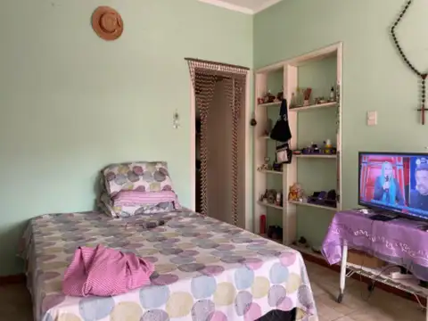 Depto Tipo Casa en Venta en Ituzaingo Sur, USD 78.000