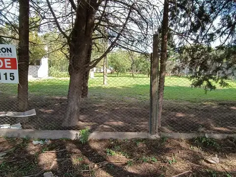 Venta | Casa | 2 Dormitorios | Pileta | Gran Terreno | Capitán Bermúdez