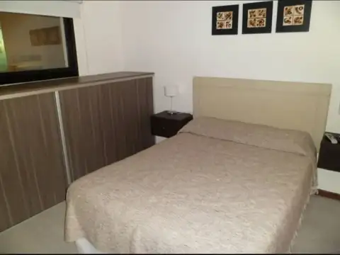 Del Cazon 876