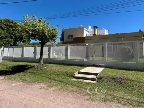Villa Santa Cruz del Lago