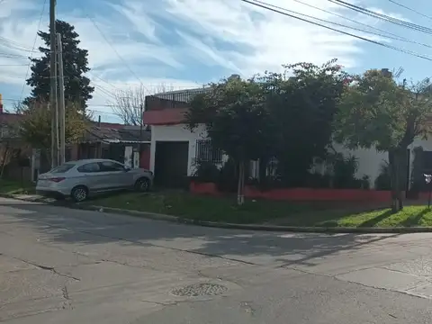 Casa en venta en Villa Ballester