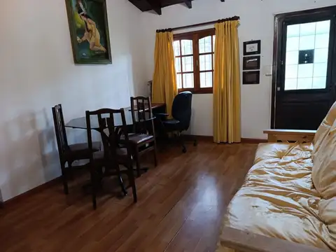 Departamento 8 ambientes con 4 baños