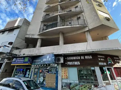 Departamento de 3 ambientes en Quilmes centro