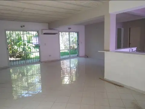 Coronel Lorenzo Barcala e/ Juncal y General Las Heras