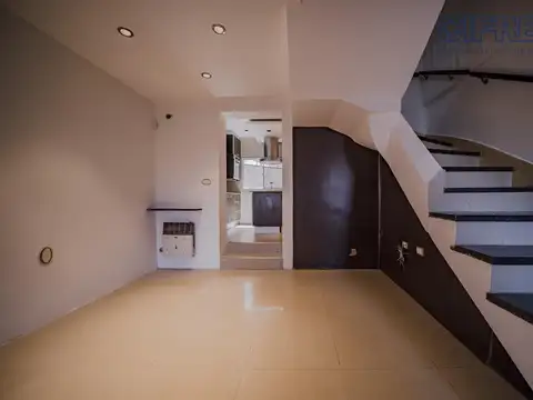 Depto Tipo Casa en Venta de 3 dormitorios