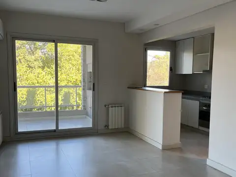 Departamento en Alquiler con 1 cocheras