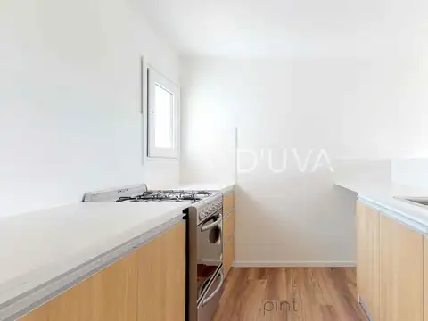 47 entre 14 y 15 900