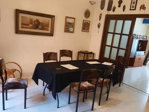 Hipolito Yrigoyen 1400