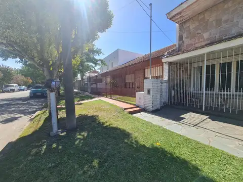 Casa en Venta en Parque Luro, USD 119.000