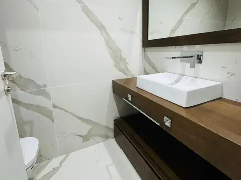 Oficina 2 ambientes con 1 baño