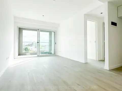 A. Alvarez al 1500 5° E, entre Maipu y Avellaneda