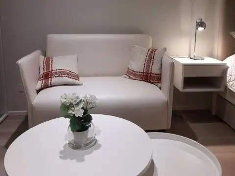 DUEÑO DIRECTO - EXCELENTE UBICACION - MONO RECICLADO Y AMOBLADO - A PASOS DE 9 DE JULIO  