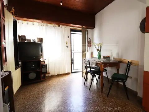 Depto Tipo Casa en Venta 35 años