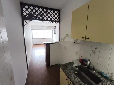 Departamento en Alquiler en Wilde, $ 470.000