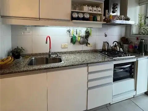 AV ALVEAR 200, Piso 2