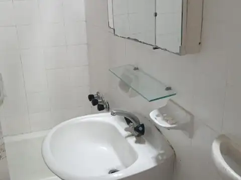 VENTA DEPTO 1 AMB.AMPLIO DIVIDIDO M/B/ESTADO