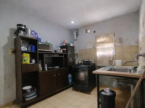 Casa 3 ambientes con 1 baño