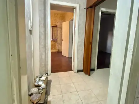 Depto Tipo Casa en Venta 50 años