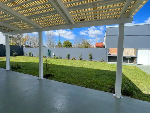 Casa en Alquiler de 2 dormitorios