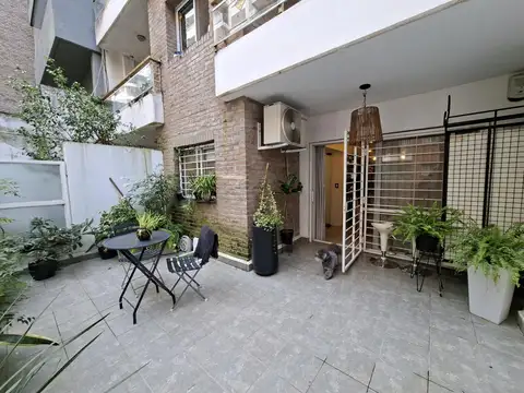 Semipiso 2 Dormitorios con Cochera, Balcón Aterrazado y Patio con Quincho – Zona Río