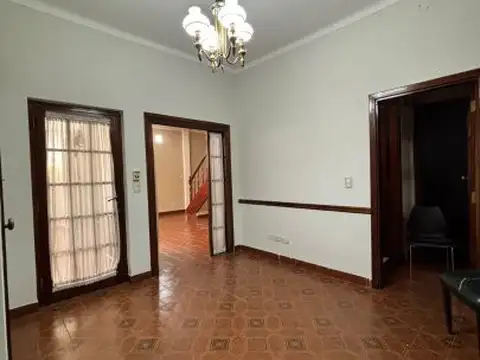 25 de Mayo 280 , Piso 1