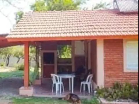 Casa 6 ambientes con 4 baños