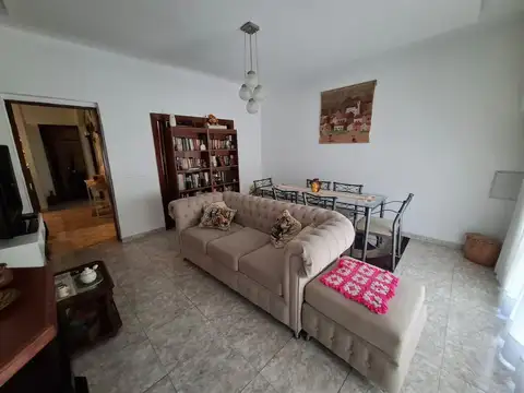 Av. Piedra Buena 4472