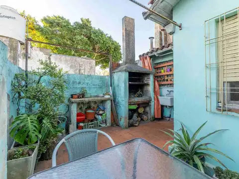 Depto Tipo Casa en Venta 54 años