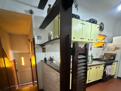 Depto Tipo Casa en Alquiler en Caseros, $ 800.000