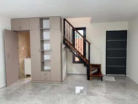 Casa en Venta en Adrogue, USD 235.000