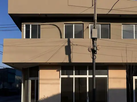 Local en Alquiler 1 año