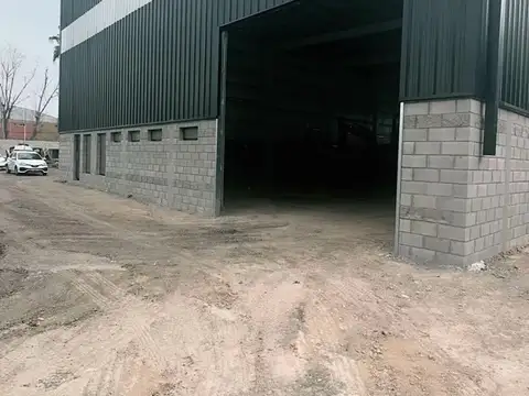 Galpon en Alquiler en Área de Promoción el Triángulo, USD 7.200