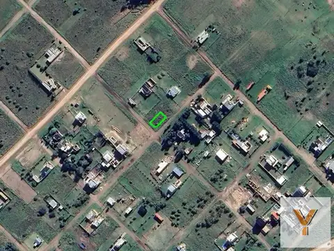 Terreno en Venta en Claraz, USD 23.000