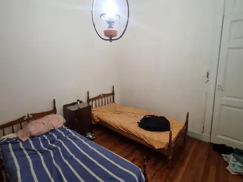 San José 1300, Piso PB