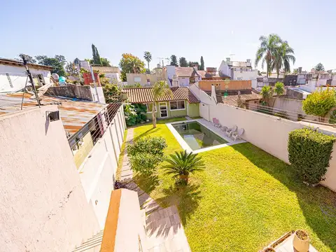 CASA 3 AMB QUINCHO DEPTO PISCINA VILLA SARMIENTO