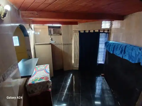Depto Tipo Casa en Venta en Caseros, USD 32.000