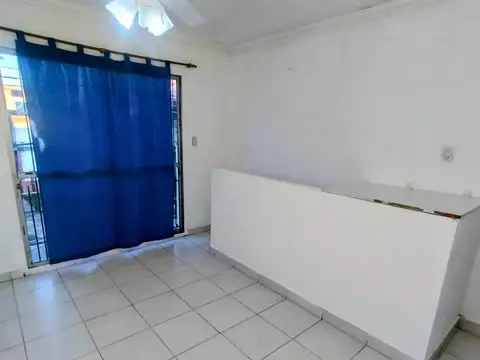Depto Tipo Casa 2 ambientes con 1 baño