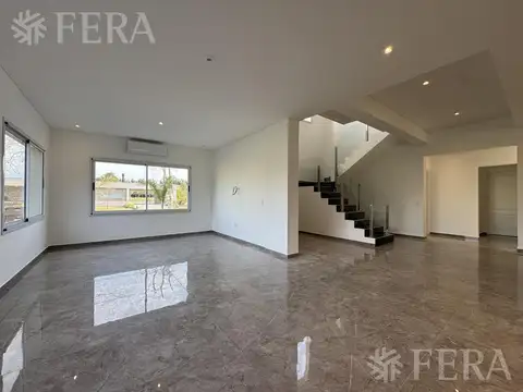 Casa en Venta al Suroeste