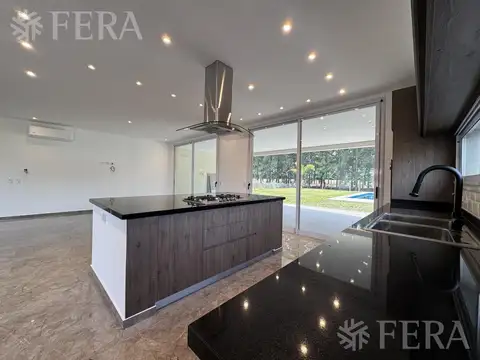 Casa en Venta de 6 dormitorios